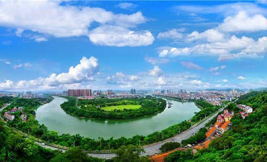 廣西 最大 的城市,面積相當于36個香港,并不是省會南寧