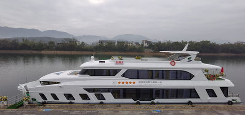 漓江新旗艦 綠色新航程——桂林旅游號(hào)五星級(jí)新能源豪華游船正式啟航
